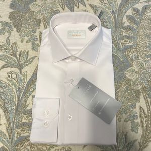 Mens Perry Ellis long sleeve button up. Brand new, never opened.